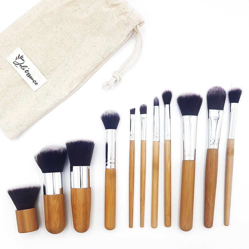 Bamboo makeup brushes